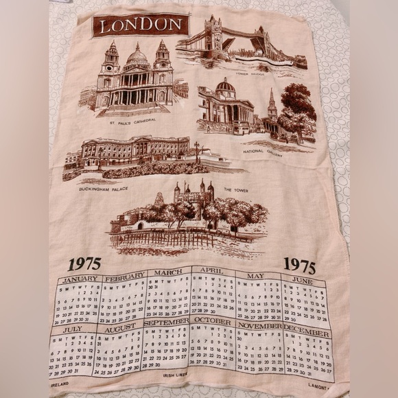 1975 Irish linen calendar towel featuring London - Picture 2 of 9
